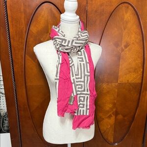 Spartina 449 Pink and Gray Geometric Scarf